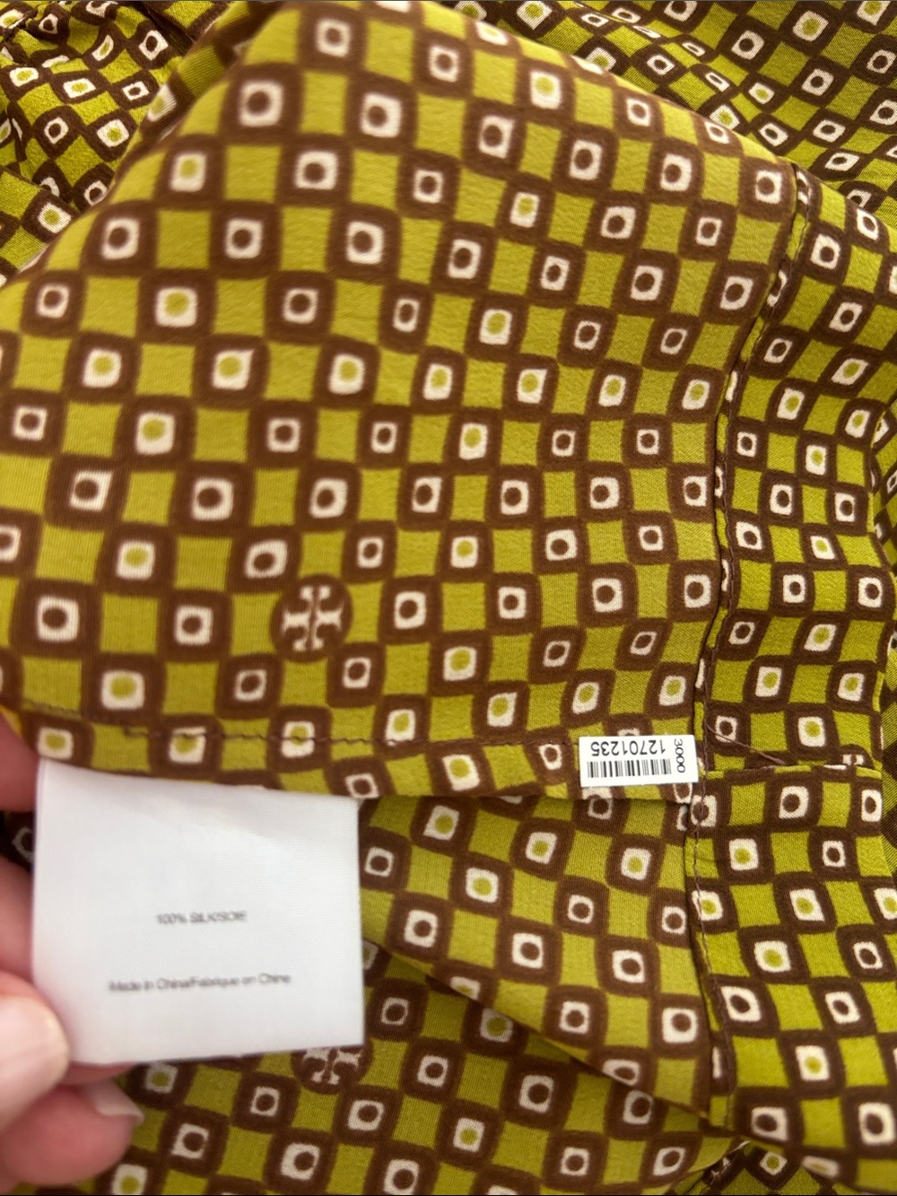 Beautiful Silk Tory Burch Olive and Brown logo silk Button-Front Blouse. Size 2. - Picture 4 of 9